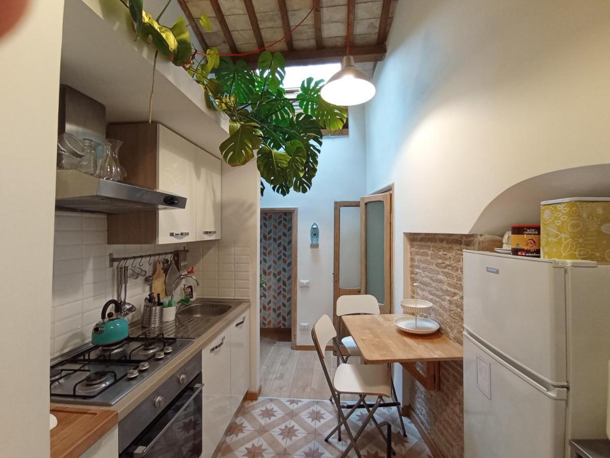 Apartamento Tivoli Old Town - Casa Nel Quartiere Medioevale Exterior foto