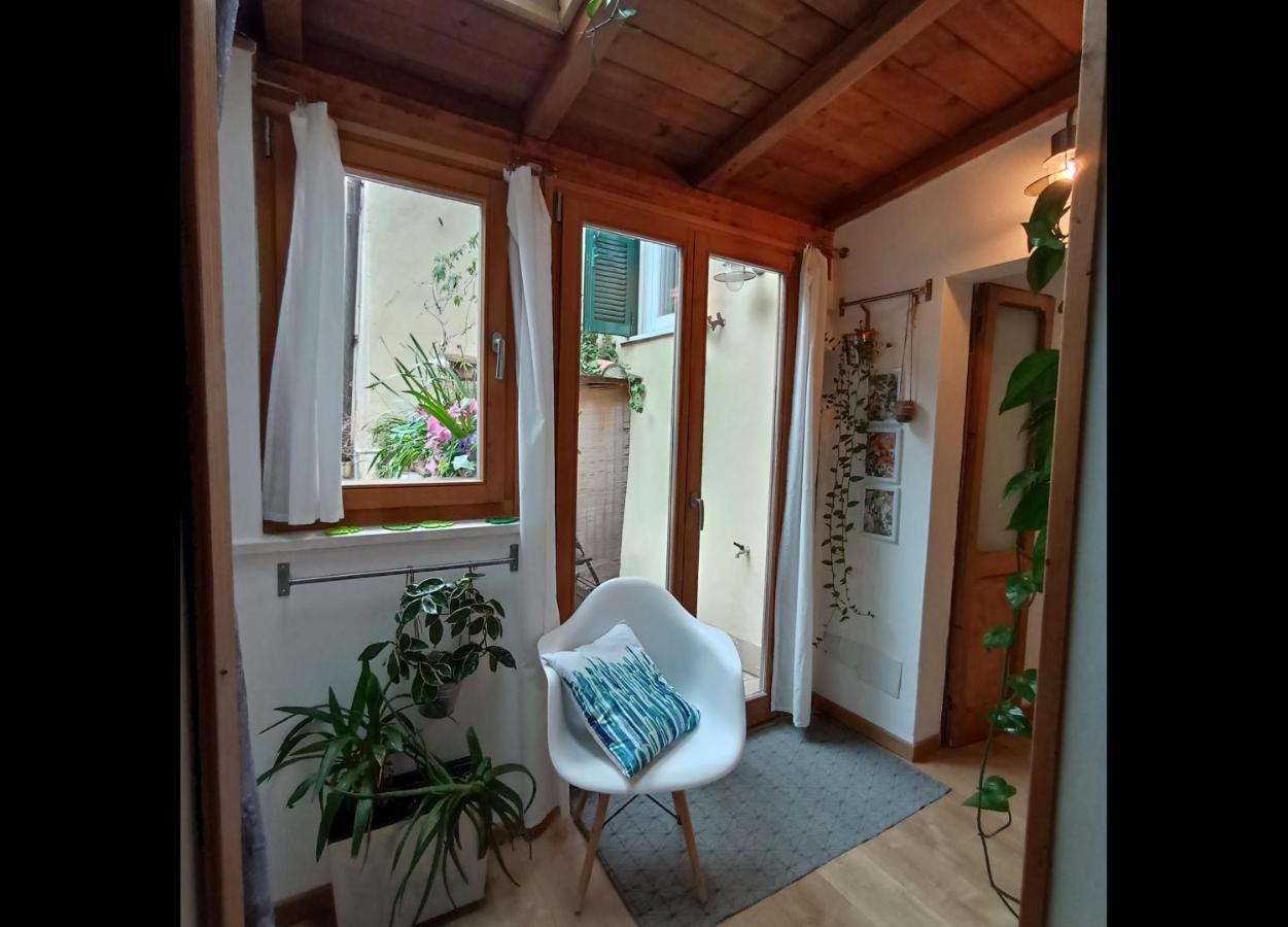 Apartamento Tivoli Old Town - Casa Nel Quartiere Medioevale Exterior foto